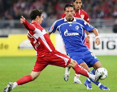 学生在参观 学生在参观